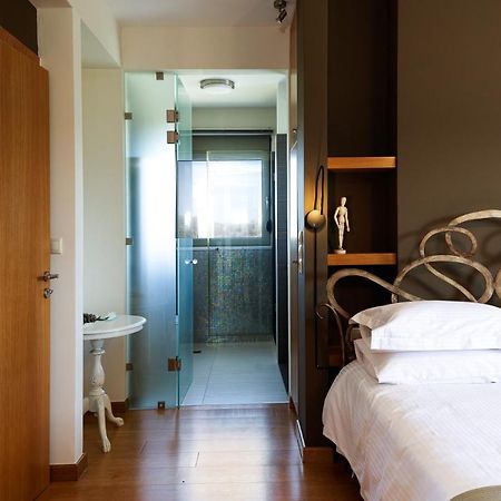 Rizes Villa With Jacuzzi & Heated Pool Agia Triada Buitenkant foto