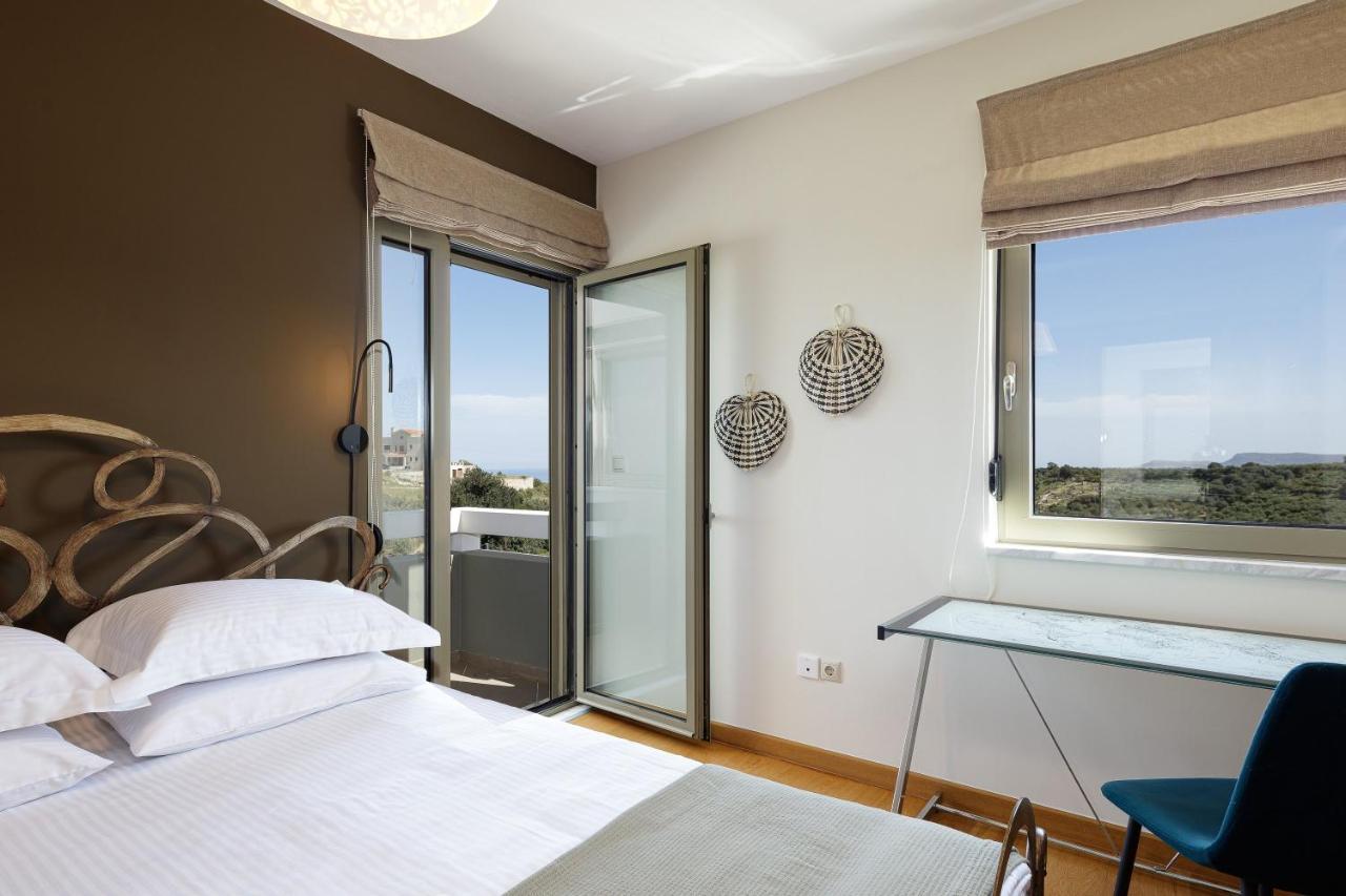 Rizes Villa With Jacuzzi & Heated Pool Agia Triada Buitenkant foto