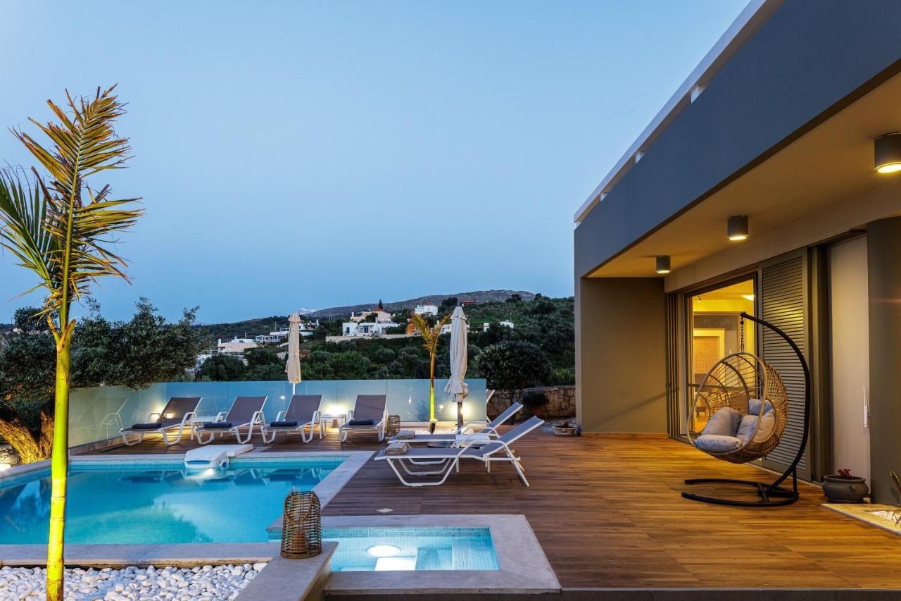 Rizes Villa With Jacuzzi & Heated Pool Agia Triada Buitenkant foto