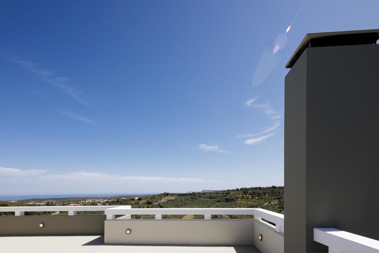 Rizes Villa With Jacuzzi & Heated Pool Agia Triada Buitenkant foto