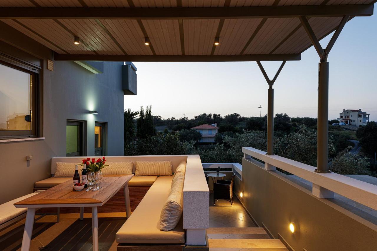 Rizes Villa With Jacuzzi & Heated Pool Agia Triada Buitenkant foto